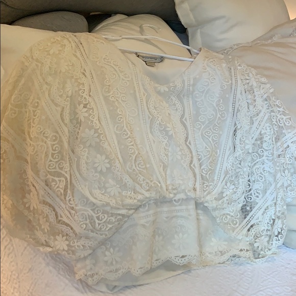 Lacey Blouse - Picture 1 of 5